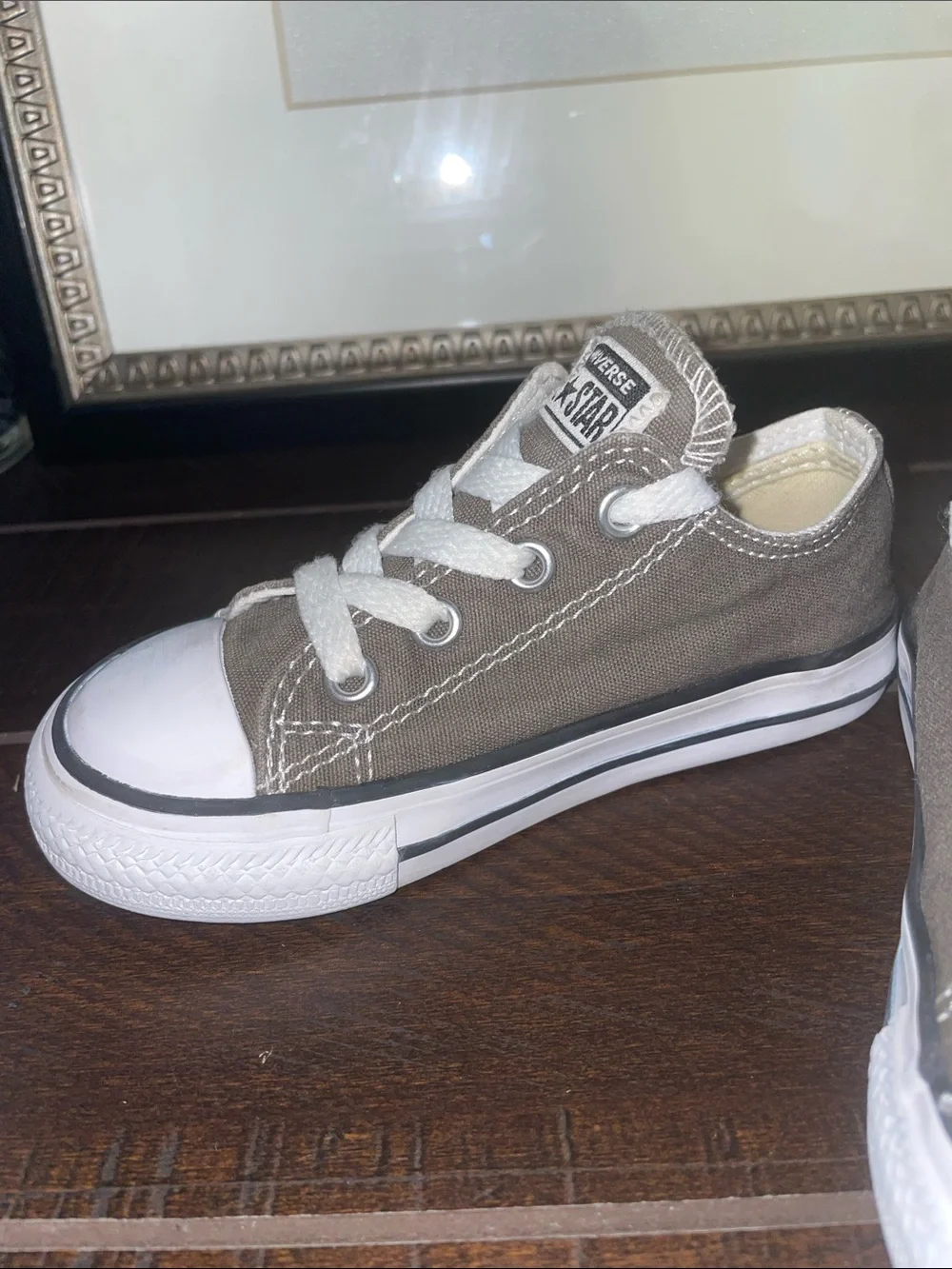 Converse All Star Chuck Taylor Low Top Sneakers Baby Unisex Size 7 Like New